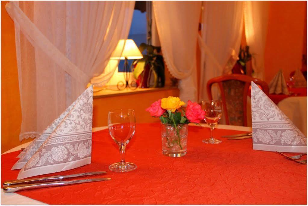 Hotel Schlossmatt Schwoerstadt Ngoại thất bức ảnh